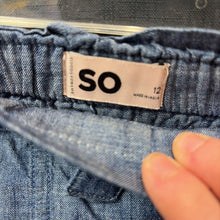 Load image into Gallery viewer, Denim Shorts
