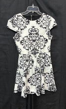 Load image into Gallery viewer, Paisley Dress
