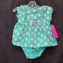 Load image into Gallery viewer, Leaf Print Outfit
