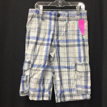 Load image into Gallery viewer, Plaid Cargo Shorts
