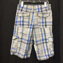 Load image into Gallery viewer, Plaid Cargo Shorts
