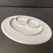 Load image into Gallery viewer, The Mini Mat Silicone Plate Placemat
