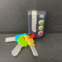 Load image into Gallery viewer, Rattle Car Keys Battery Operated
