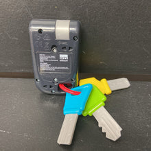 Load image into Gallery viewer, Rattle Car Keys Battery Operated
