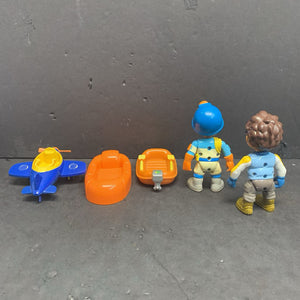 5pc Vehicles & Figures Set