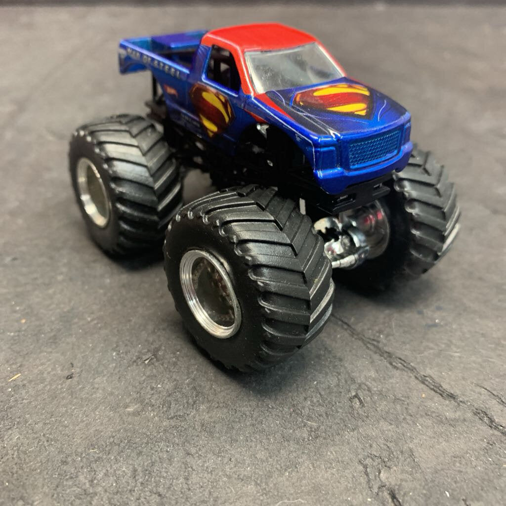 Monster Jam Superman Man of Steel Monster Truck