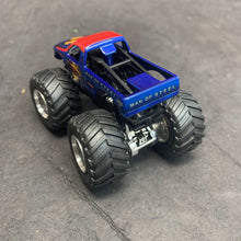 Load image into Gallery viewer, Monster Jam Superman Man of Steel Monster Truck
