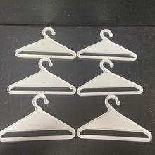 Load image into Gallery viewer, 6pk Hangers for 18&quot; Doll
