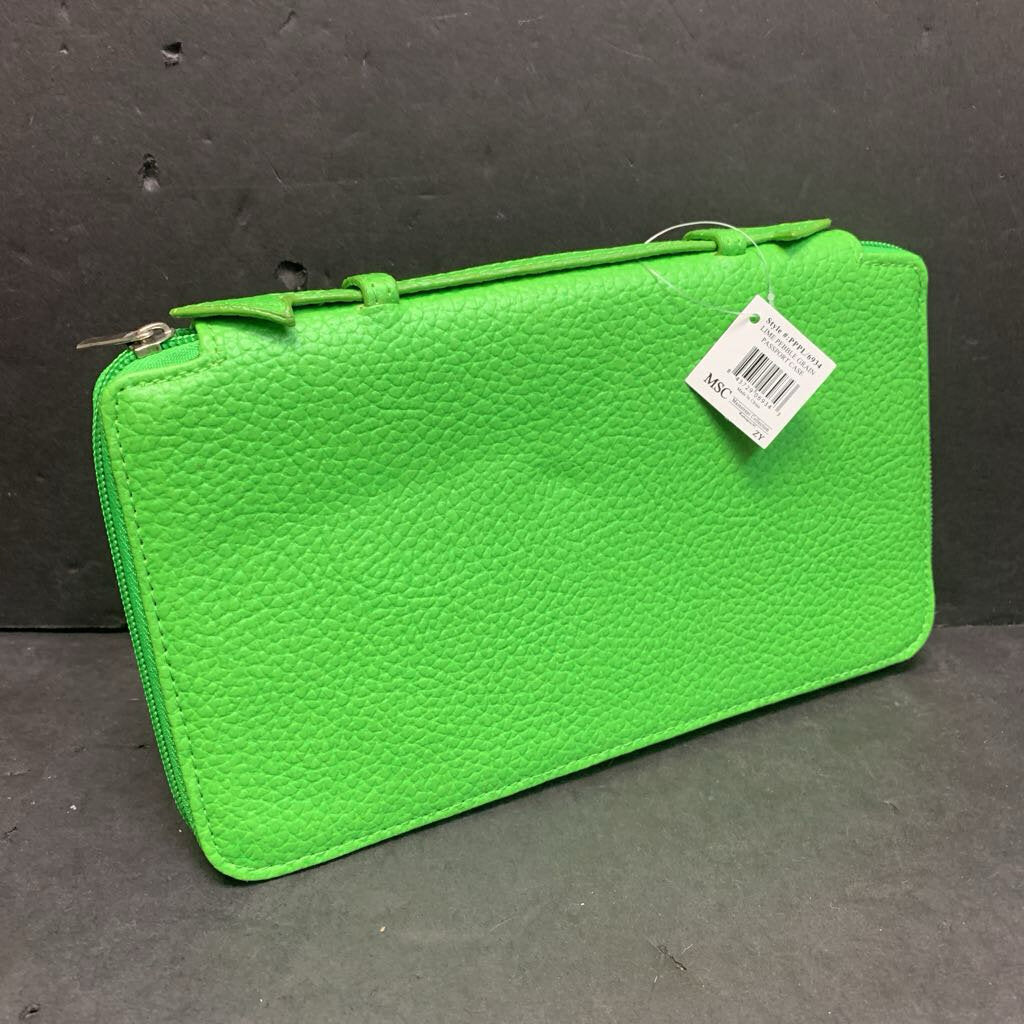 Passport Case (NEW)