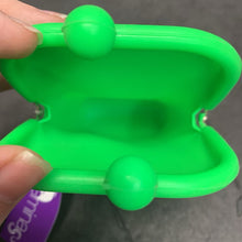 Load image into Gallery viewer, Silicone Pouch Bags (NEW) (Femina)

