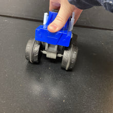 Load image into Gallery viewer, Push &amp; Go Crusher Monster Truck
