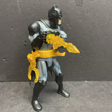 Load image into Gallery viewer, Rapid Change Utility Belt Batman Figure Battery Operated
