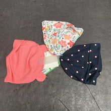 Load image into Gallery viewer, Girls 3pk Infant Hats (NEW)
