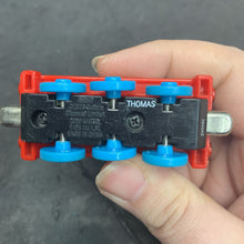 Load image into Gallery viewer, Thomas Diecast Train Engine
