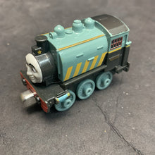 Load image into Gallery viewer, Porter Diecast Train Engine
