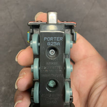 Load image into Gallery viewer, Porter Diecast Train Engine
