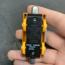 Load image into Gallery viewer, Dock Plastic Train Cargo Truck
