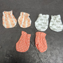 Load image into Gallery viewer, 3pk Mittens
