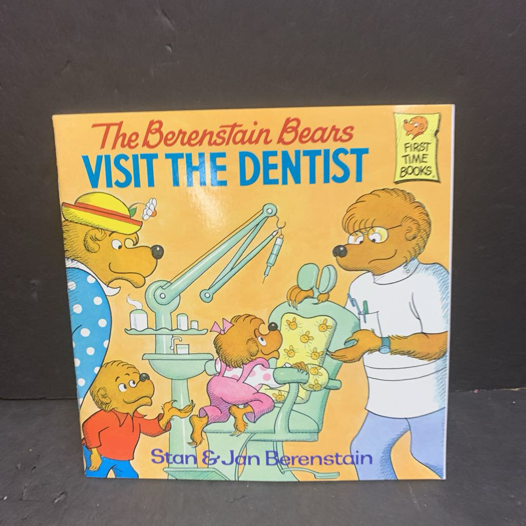 The Berenstain Bears Visit the Dentist (Stan & Jan Berenstain) -character paperback