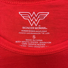 Load image into Gallery viewer, Wonder Woman Top w/Capes
