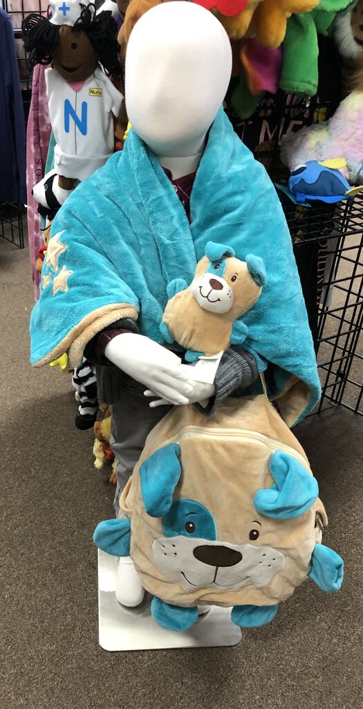 Happy Travel Dog Backpack w/Blanket & Plush