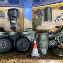 Load image into Gallery viewer, World Peacekeepers Military Vehicles Transportation Unit w/Accessories (NEW)
