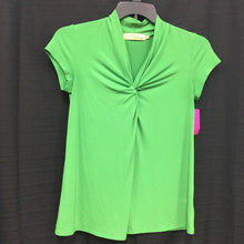 Load image into Gallery viewer, Solid Top (Caitlin Taylor)
