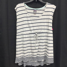 Load image into Gallery viewer, Striped Top
