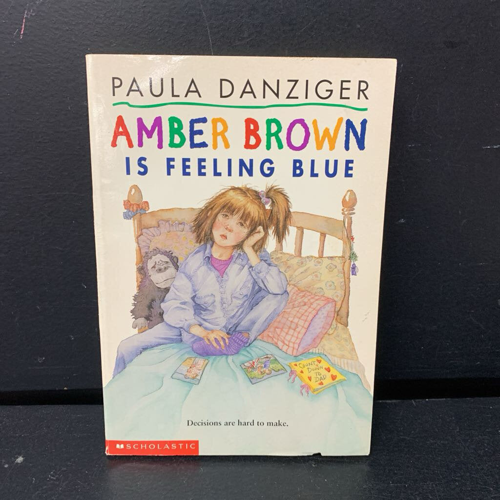 Amber Brown is Feeling Blue (Paula Danziger) (Old Cover) (Season: Fall, Holiday: Thanksgiving)-series paperback