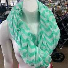 Load image into Gallery viewer, Girls Chevron Infinity Scarf
