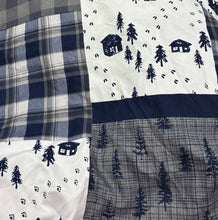 Load image into Gallery viewer, Winter Bear &amp; Deer Fitted Sheet &amp; 2 Pillowcase Set
