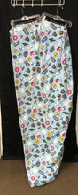 Load image into Gallery viewer, Flannel Flat &amp; Fitted Sheet Set
