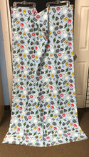 Load image into Gallery viewer, Flannel Flat &amp; Fitted Sheet Set
