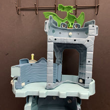 Load image into Gallery viewer, Kingdom Builders Hex Castle w/Figure &amp; Accessories
