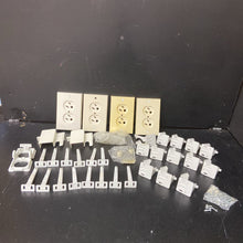 Load image into Gallery viewer, Safety Wall Outlet Covers

