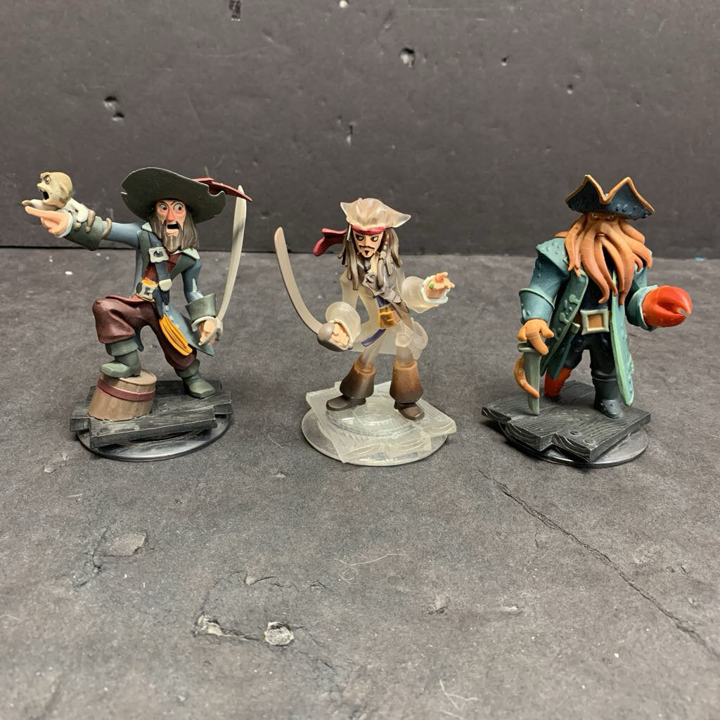 3pk Pirates of the Caribbean Figures