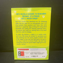 Load image into Gallery viewer, Dolphin Summer (Catherine Hapka) -chapter paperback
