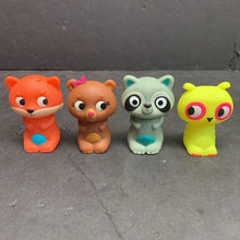 Load image into Gallery viewer, 4pk Pinky Pals Bath Finger Puppets
