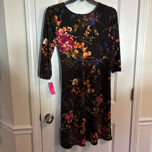 Load image into Gallery viewer, Flower Dress (Gilli)
