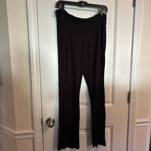 Load image into Gallery viewer, Flowy Pants
