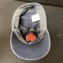 Load image into Gallery viewer, Girls Star Hat
