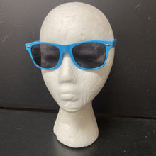 Load image into Gallery viewer, Girls Sunglasses
