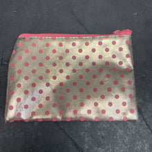Load image into Gallery viewer, "you are amazing" Pouch Bag
