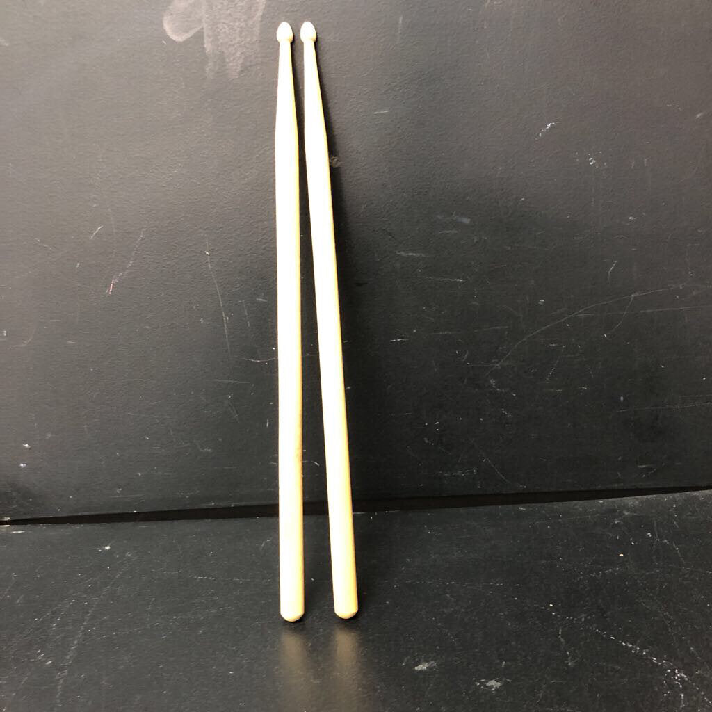 Wooden 2B Drumsticks Set