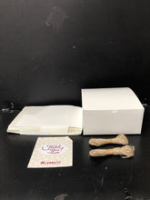 Load image into Gallery viewer, 11 Cupcake Boxes (NEW) (Moretoes)

