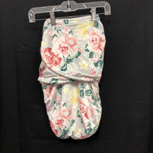 Load image into Gallery viewer, Flower Swaddle Wrap
