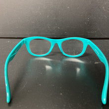 Load image into Gallery viewer, Glasses w/Case
