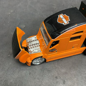 1/64 Custom Hauler Truck & Trailer