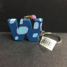 Load image into Gallery viewer, &quot;W&quot; Keychain
