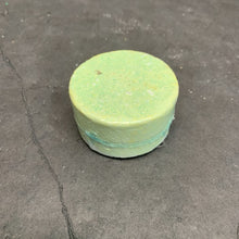 Load image into Gallery viewer, Round Sparkly Bath Bomb (NEW)
